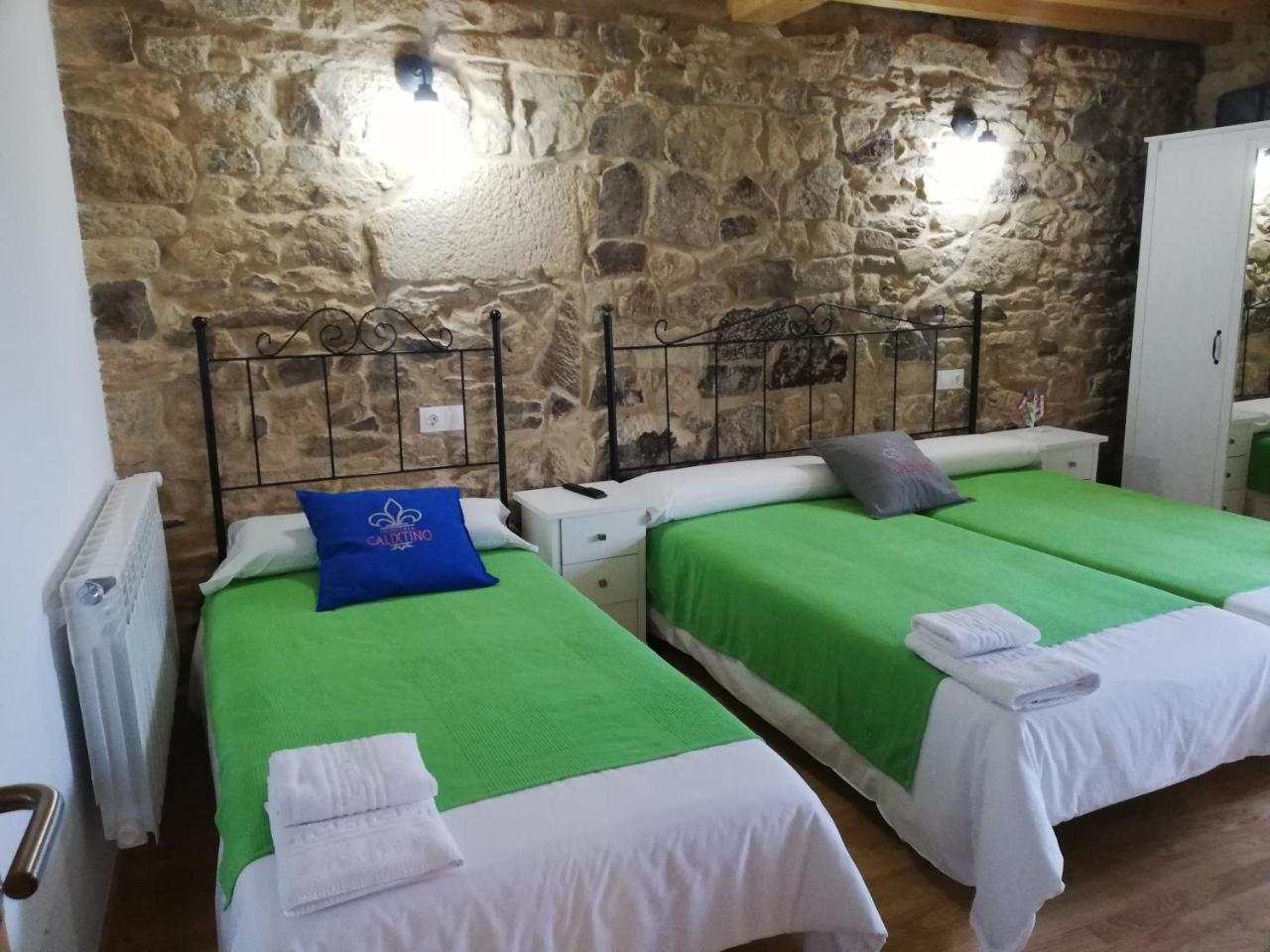 Hosteria Calixtino Palas de Rei Luaran gambar