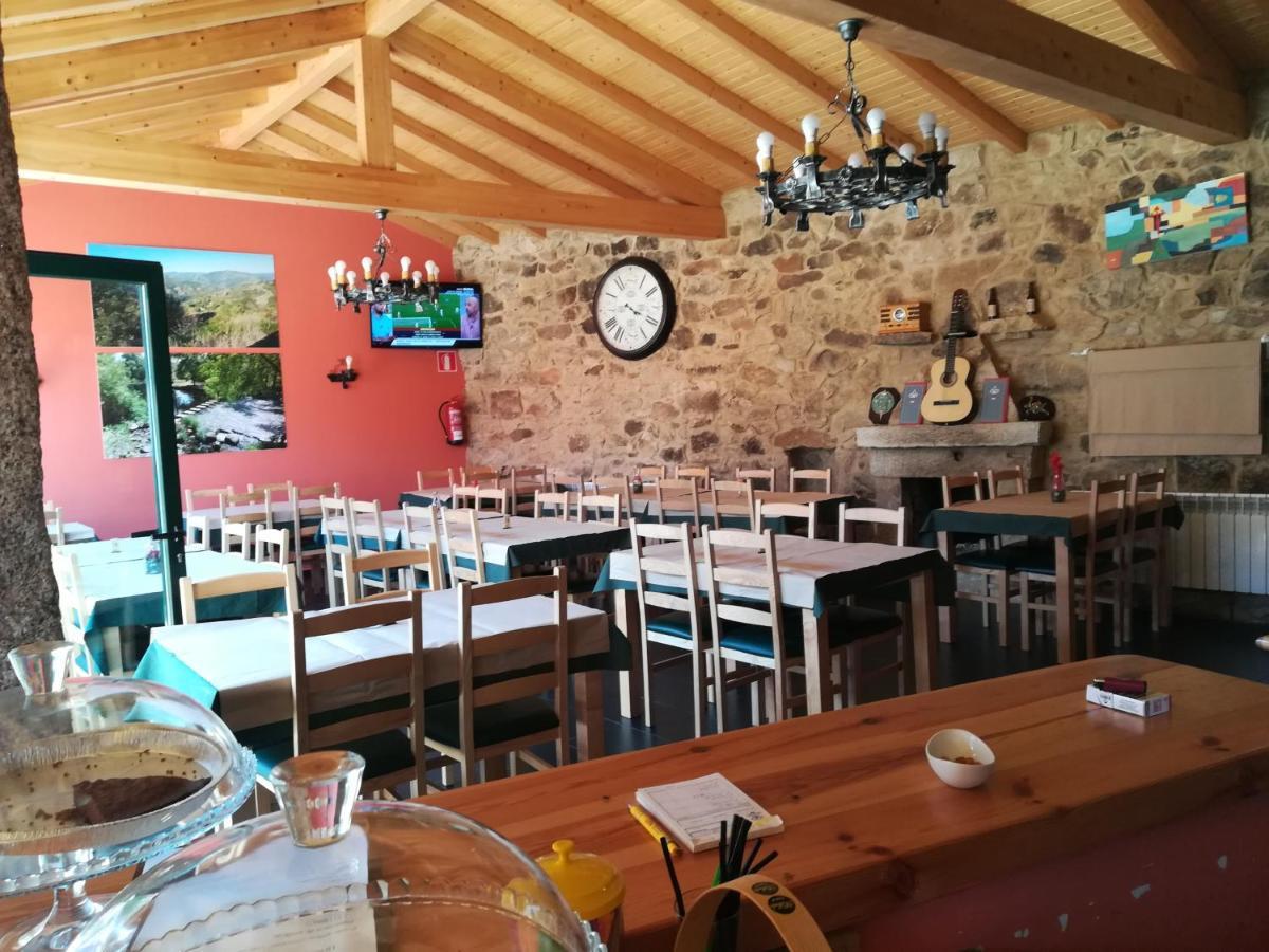 Hosteria Calixtino Palas de Rei Luaran gambar